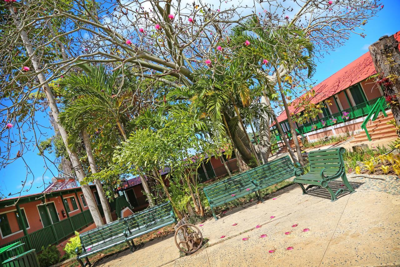 Hotel Hacienda Juanita Maricao Exterior foto