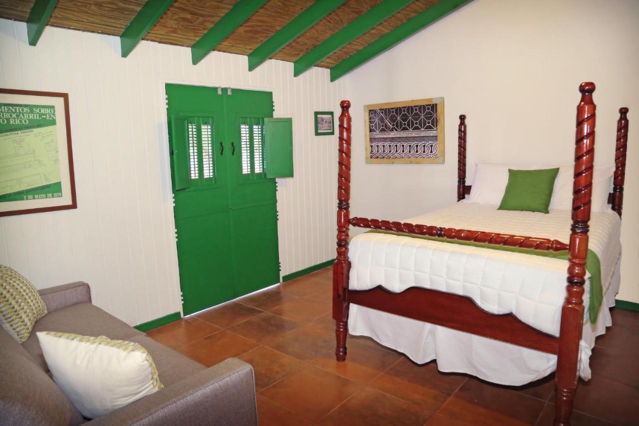 Hotel Hacienda Juanita Maricao Exterior foto